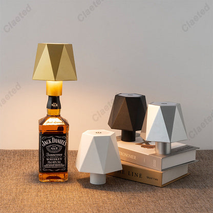 Lámpara de mesa LED con forma de botella